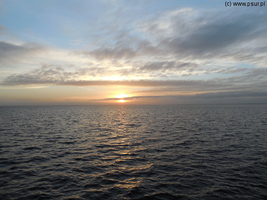 Zachód Słońca nad morzem